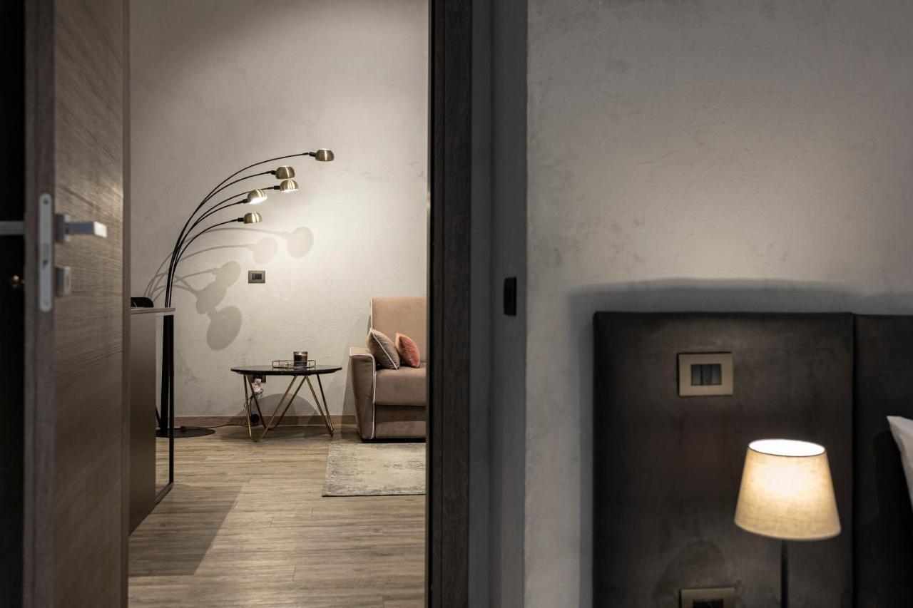 פסקרה Corso 84 Luxury Suites מראה חיצוני תמונה