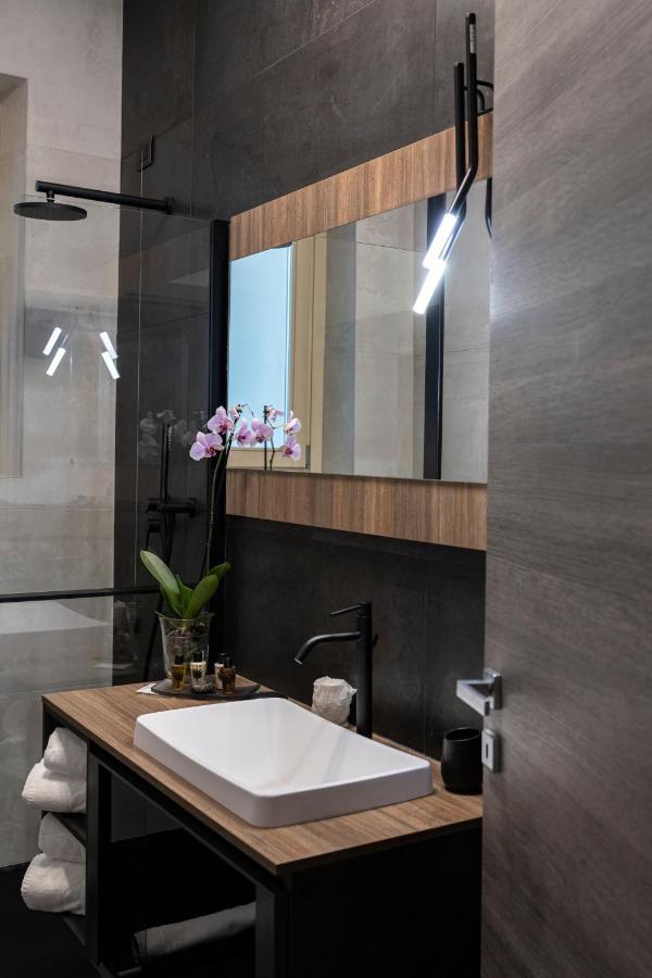 פסקרה Corso 84 Luxury Suites מראה חיצוני תמונה