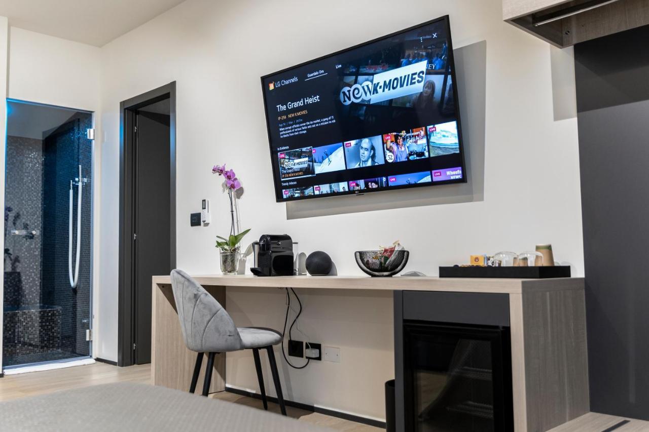פסקרה Corso 84 Luxury Suites מראה חיצוני תמונה