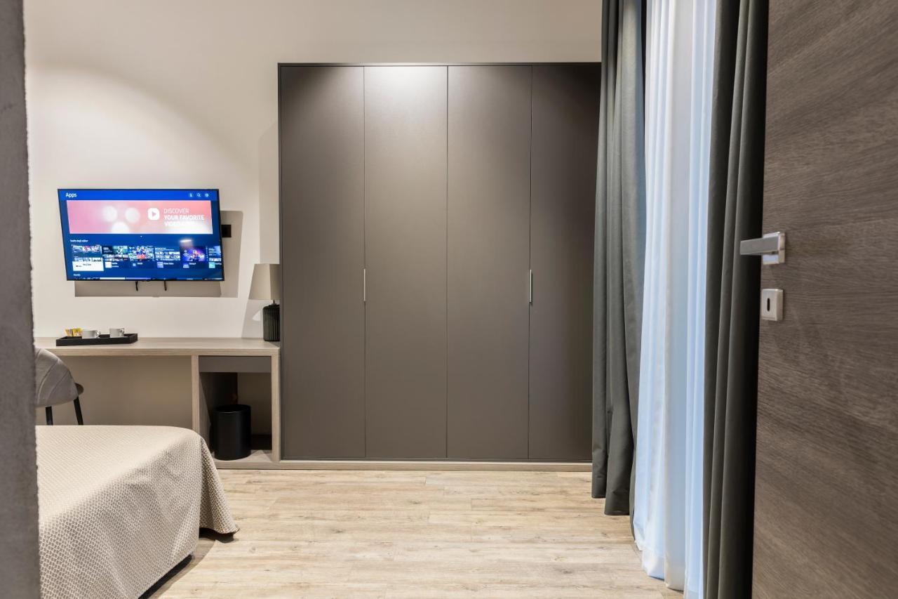 פסקרה Corso 84 Luxury Suites מראה חיצוני תמונה